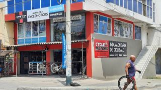 tiendas de bicicletas nuevas en cartagena Bicicletas tienda de bicicletas CycleMotors.