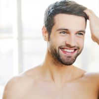 TRATAMIENTOS ¿CUAL ES TU PROBLEMA? ALOPECIA MASCULINA La mayoría de