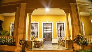 places to stay in cartagena Mansion Bahia Manga