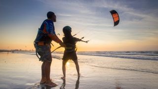clases de kitesurf en cartagena La Boquilla Kite School